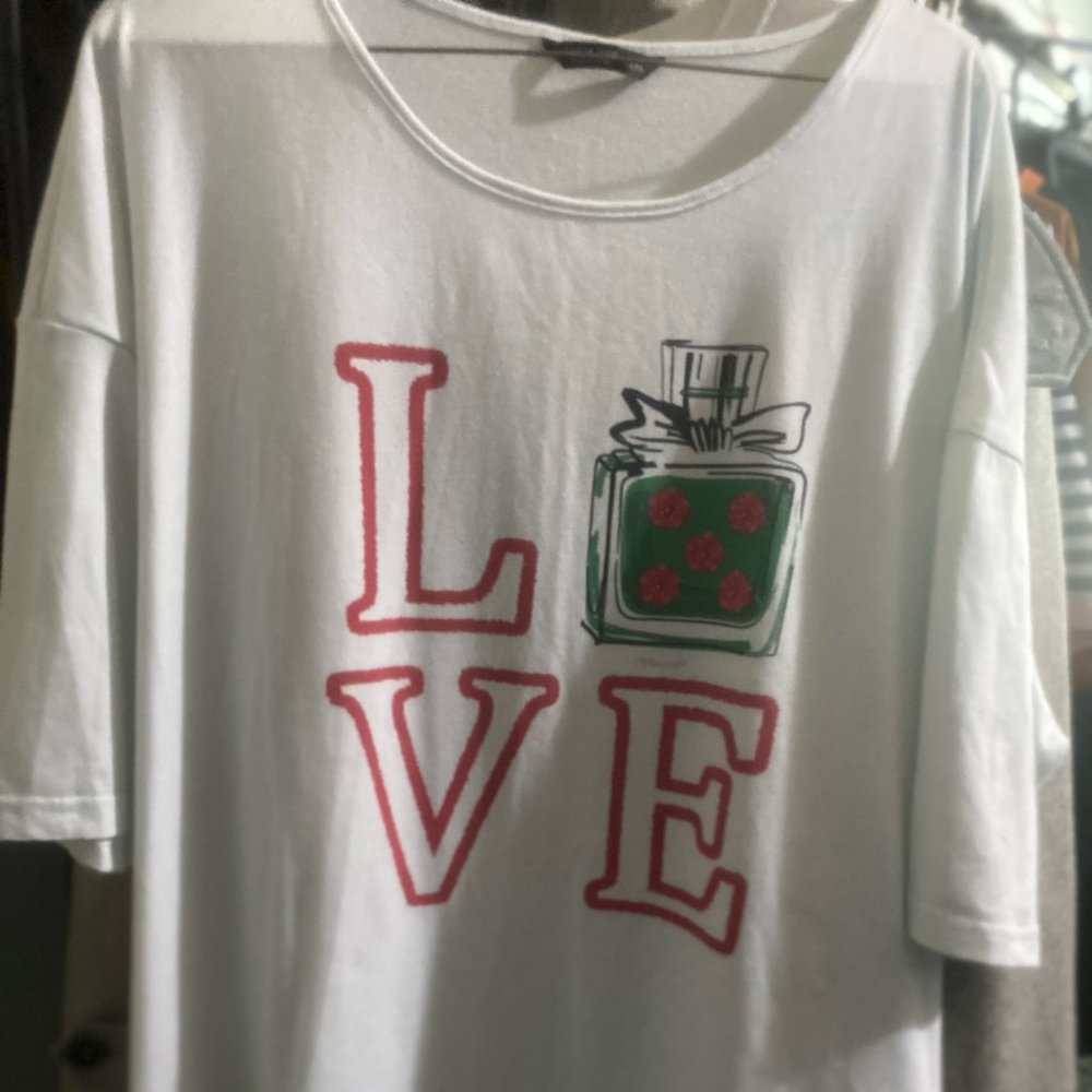 Plus Drop Shoulder Letter Graphic Tee